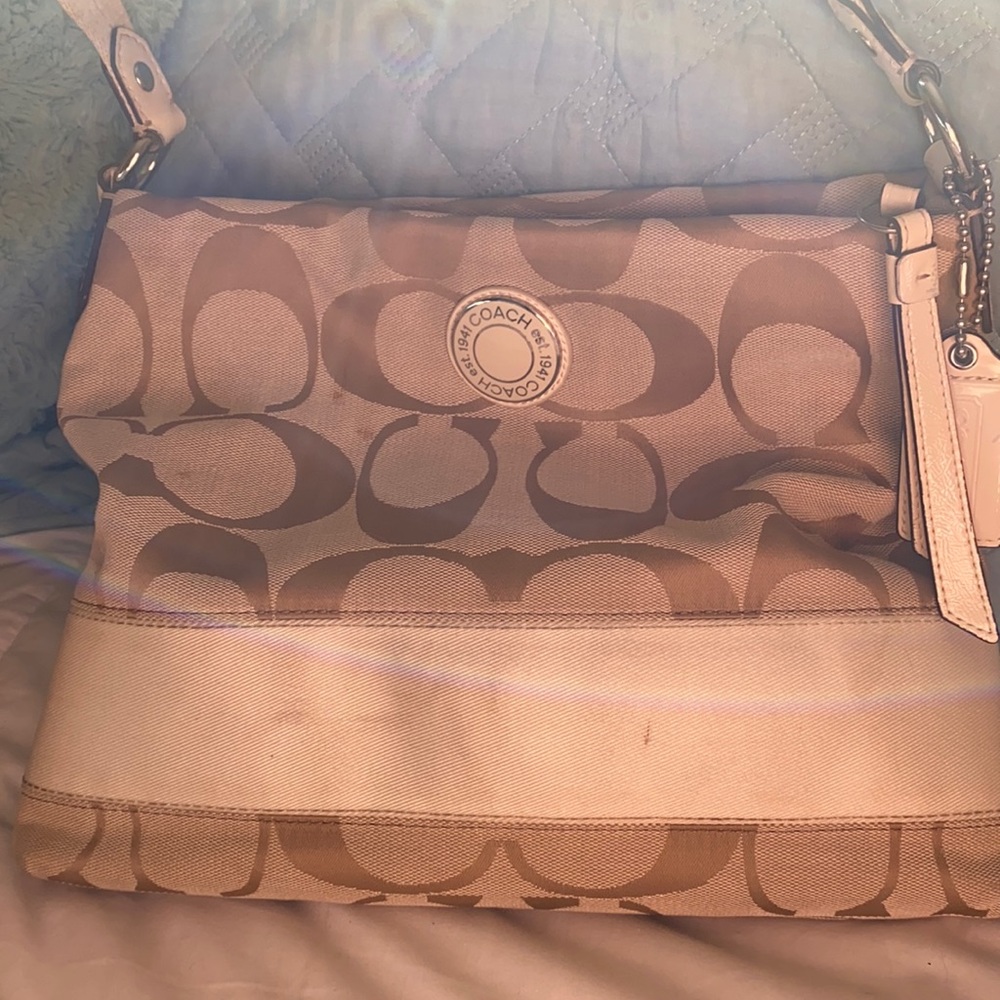 Coach messenger crossbody